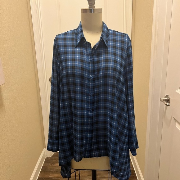 Michael Kors Tops - MICHAEL Kors Handkerchief Hem top